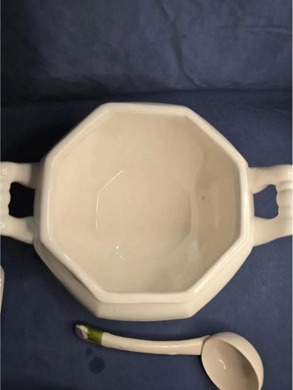 Vintage California USA White Ceramic Soup Gumbo Tureen with Ladle and Underplate